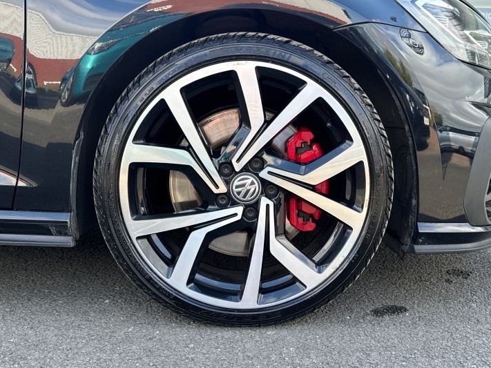 2019 (19) VOLKSWAGEN GOLF 2.0 TSI 245 GTI Performance 3dr DSG 5347125