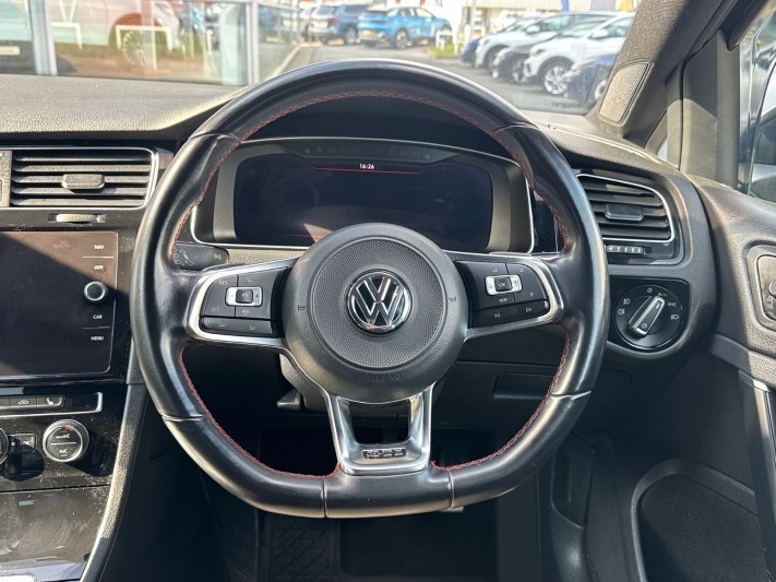 2019 (19) VOLKSWAGEN GOLF 2.0 TSI 245 GTI Performance 3dr DSG 5347136