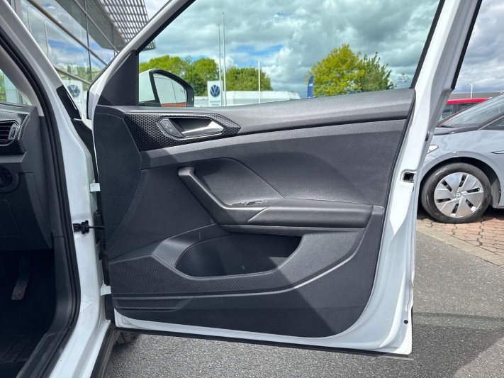 2022 (22) VOLKSWAGEN T-CROSS 1.0 TSI 110 SEL 5dr 5412597