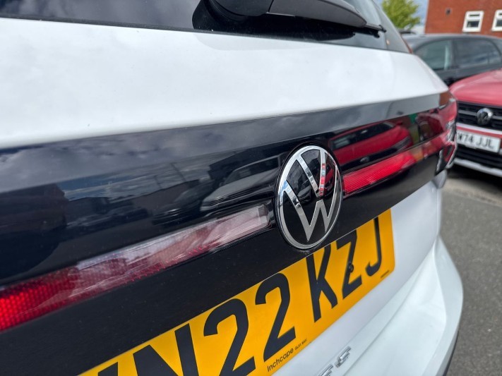 2022 (22) VOLKSWAGEN T-CROSS 1.0 TSI 110 SEL 5dr 5412631
