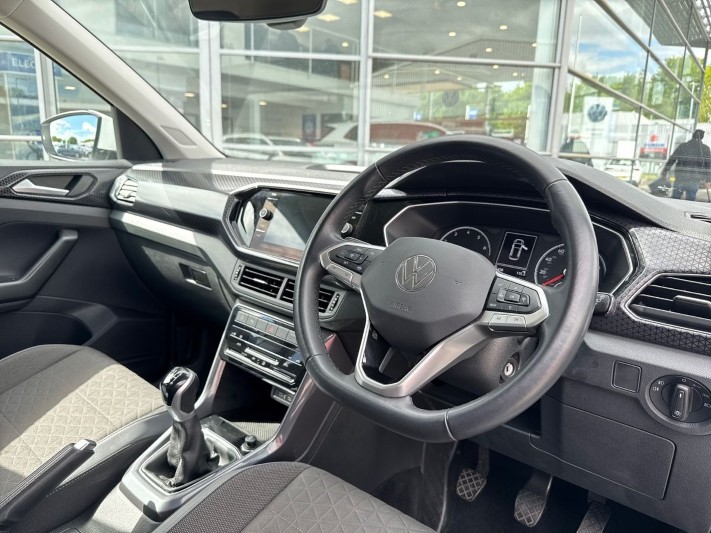 2022 (22) VOLKSWAGEN T-CROSS 1.0 TSI 110 SEL 5dr 5412596