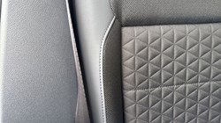 2022 (22) VOLKSWAGEN T-CROSS 1.0 TSI 110 SEL 5dr 5412638