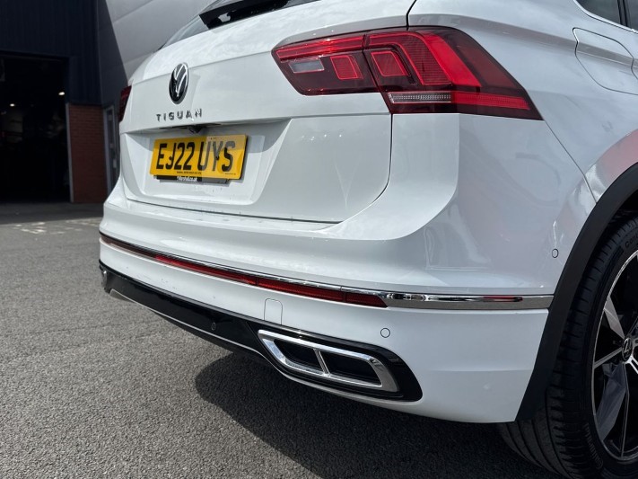2022 (22) VOLKSWAGEN TIGUAN 2.0 TDI R-Line 5dr DSG 5385600