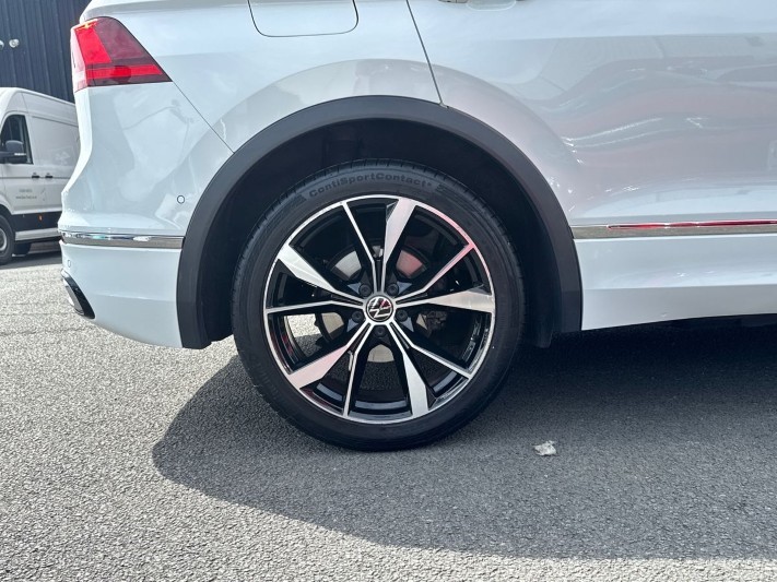 2022 (22) VOLKSWAGEN TIGUAN 2.0 TDI R-Line 5dr DSG 5385562