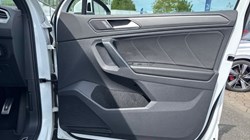 2022 (22) VOLKSWAGEN TIGUAN 2.0 TDI R-Line 5dr DSG 5385567