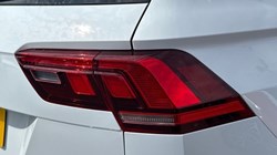 2022 (22) VOLKSWAGEN TIGUAN 2.0 TDI R-Line 5dr DSG 5385599