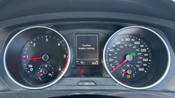 2020 (20) VOLKSWAGEN TIGUAN 2.0 TDi 150 4Motion Match 5dr DSG 5392301