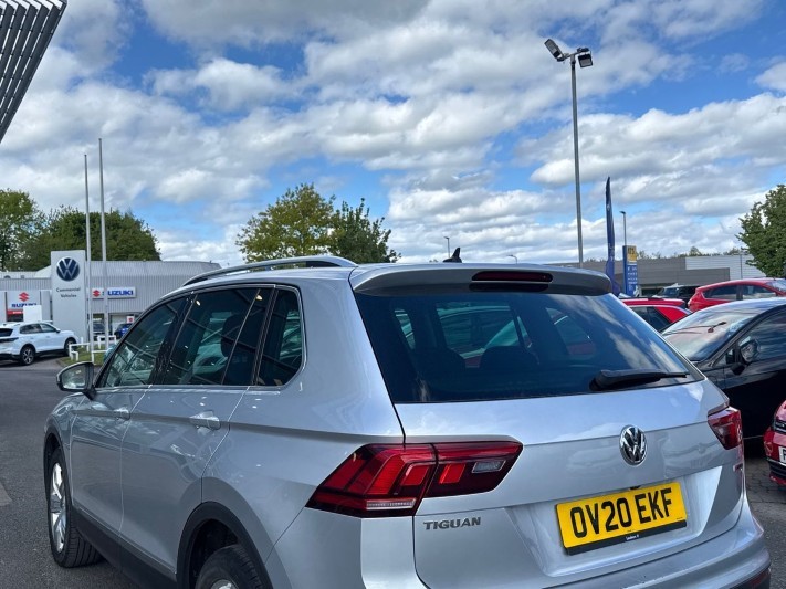 2020 (20) VOLKSWAGEN TIGUAN 2.0 TDi 150 4Motion Match 5dr DSG 5392319