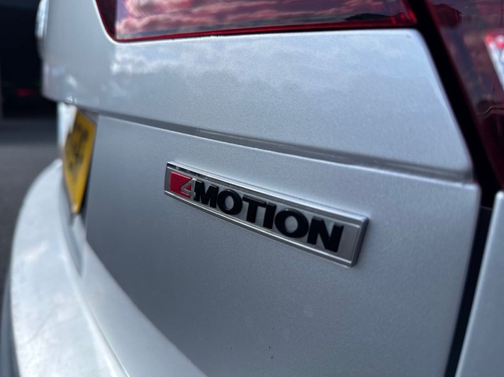 2020 (20) VOLKSWAGEN TIGUAN 2.0 TDi 150 4Motion Match 5dr DSG 5392331