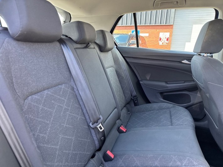 2022 (72) VOLKSWAGEN GOLF 2.0 TDI Life 5dr 5343905