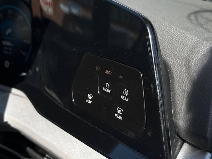 2022 (72) VOLKSWAGEN GOLF 2.0 TDI Life 5dr 5343933