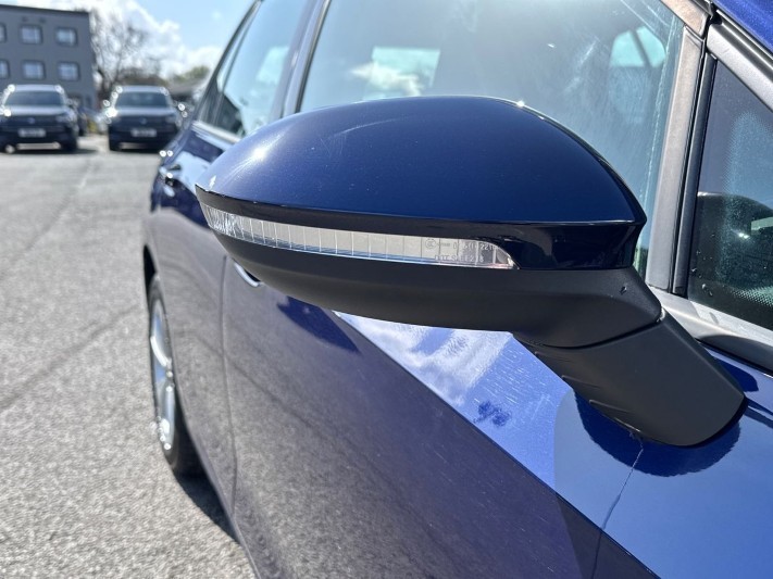 2022 (72) VOLKSWAGEN GOLF 2.0 TDI Life 5dr 5343922