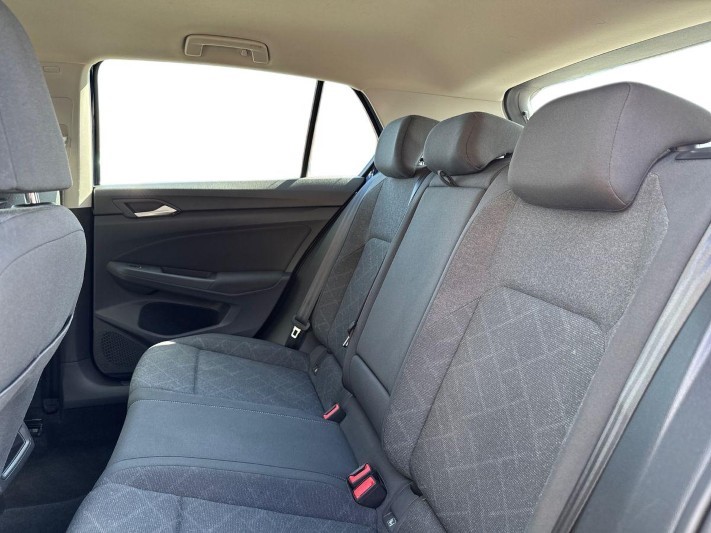 2022 (72) VOLKSWAGEN GOLF 2.0 TDI Life 5dr 5343875