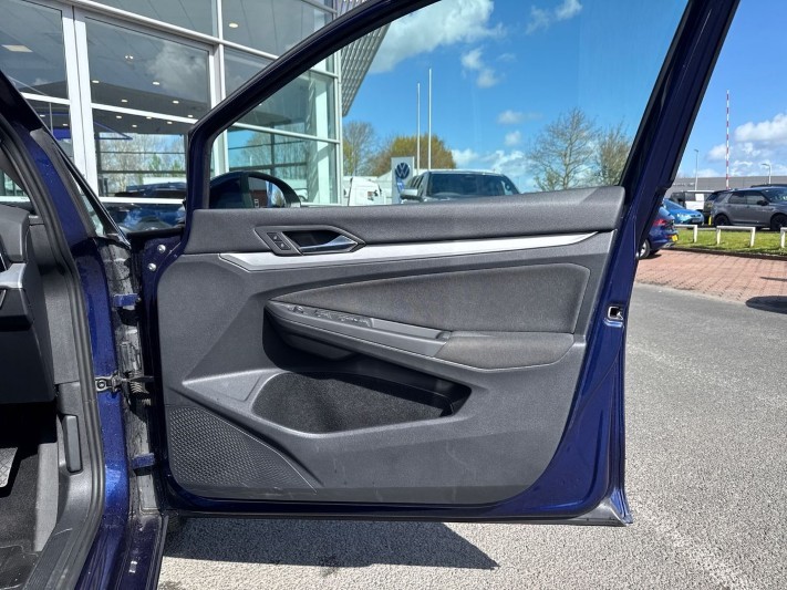 2022 (72) VOLKSWAGEN GOLF 2.0 TDI Life 5dr 5343884