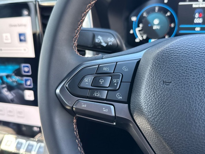 2026 (26) VOLKSWAGEN COMMERCIAL AMAROK D/Cab Pick Up PanAmericana 3.0 V6 TDI 240 4M Auto 5343985