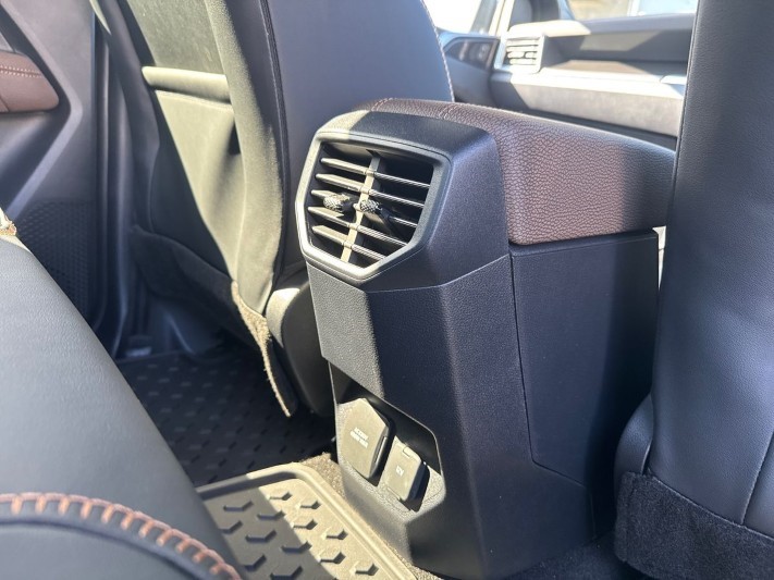 2026 (26) VOLKSWAGEN COMMERCIAL AMAROK D/Cab Pick Up PanAmericana 3.0 V6 TDI 240 4M Auto 5344023