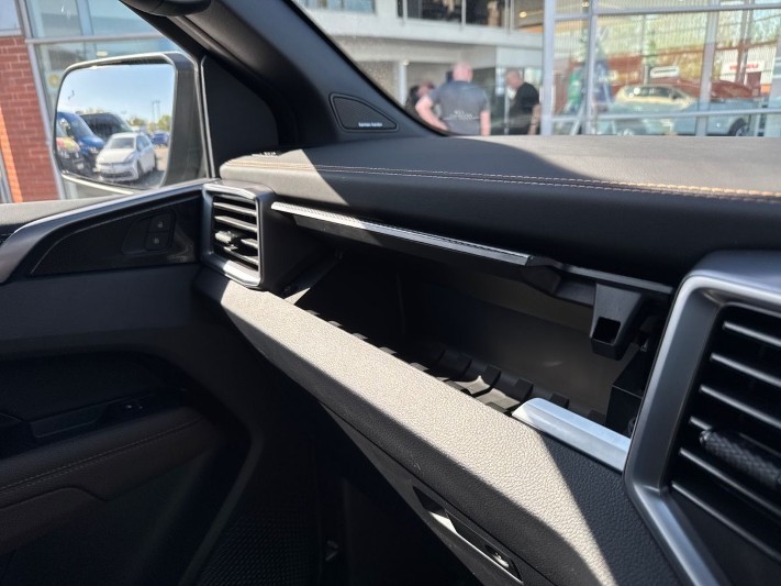 2026 (26) VOLKSWAGEN COMMERCIAL AMAROK D/Cab Pick Up PanAmericana 3.0 V6 TDI 240 4M Auto 5344035