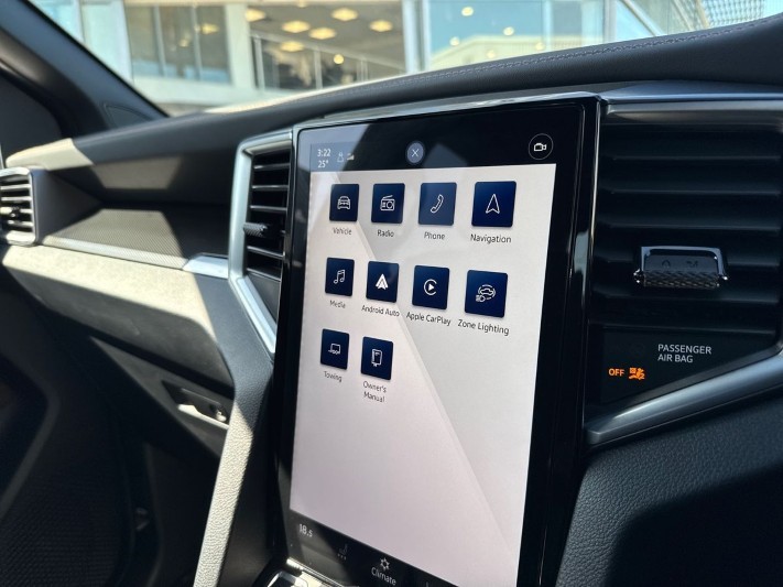 2026 (26) VOLKSWAGEN COMMERCIAL AMAROK D/Cab Pick Up PanAmericana 3.0 V6 TDI 240 4M Auto 5343989