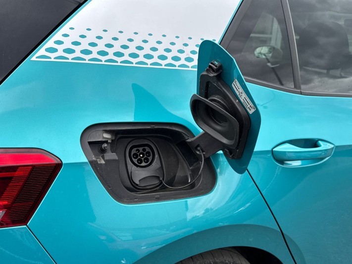 2020 (70) VOLKSWAGEN ID.3 150kW 1ST Edition Pro Power 58kWh 5dr Auto 5413108