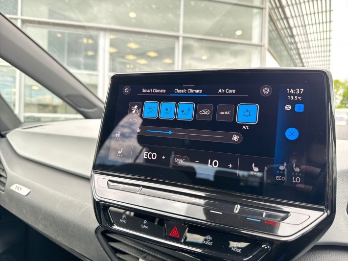 2020 (70) VOLKSWAGEN ID.3 150kW 1ST Edition Pro Power 58kWh 5dr Auto 5413062