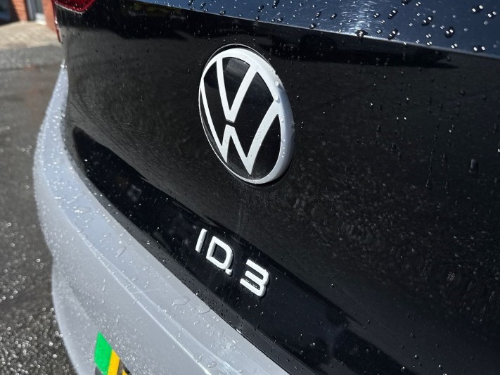 2022 (22) VOLKSWAGEN ID.3 107KW Life Pro 58kWh 5dr Auto 5409413