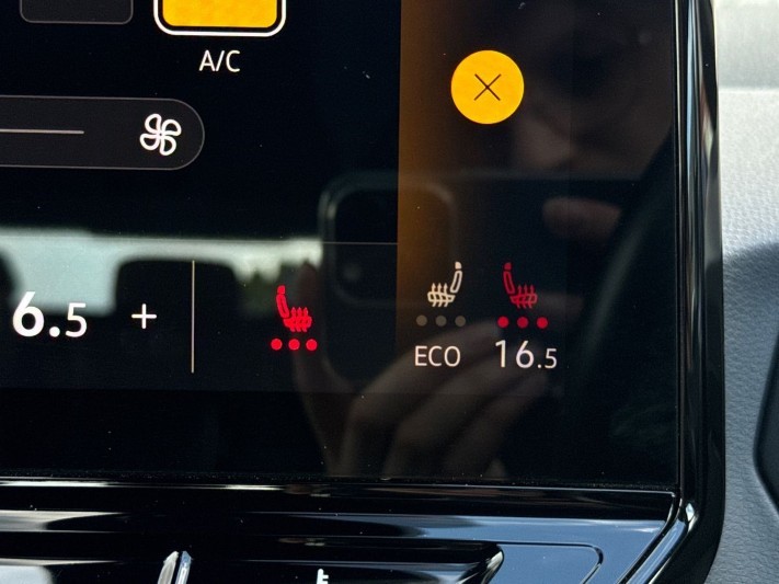 2022 (22) VOLKSWAGEN ID.3 107KW Life Pro 58kWh 5dr Auto 5409396