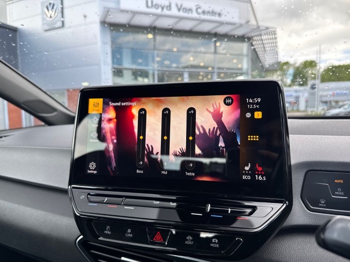 2022 (22) VOLKSWAGEN ID.3 107KW Life Pro 58kWh 5dr Auto 5409432