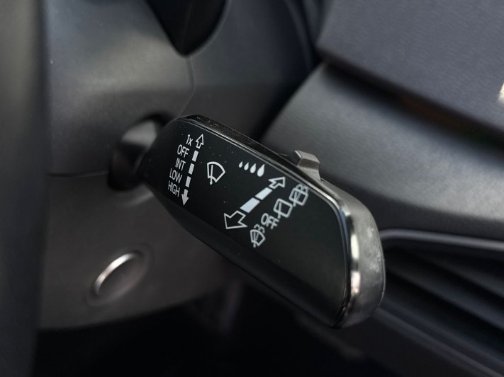 2022 (22) VOLKSWAGEN ID.3 107KW Life Pro 58kWh 5dr Auto 5409426