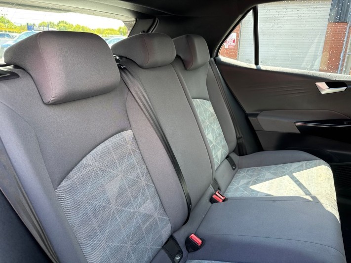 2022 (22) VOLKSWAGEN ID.3 107KW Life Pro 58kWh 5dr Auto 5409400