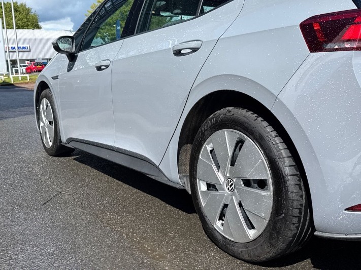 2022 (22) VOLKSWAGEN ID.3 107KW Life Pro 58kWh 5dr Auto 5409407