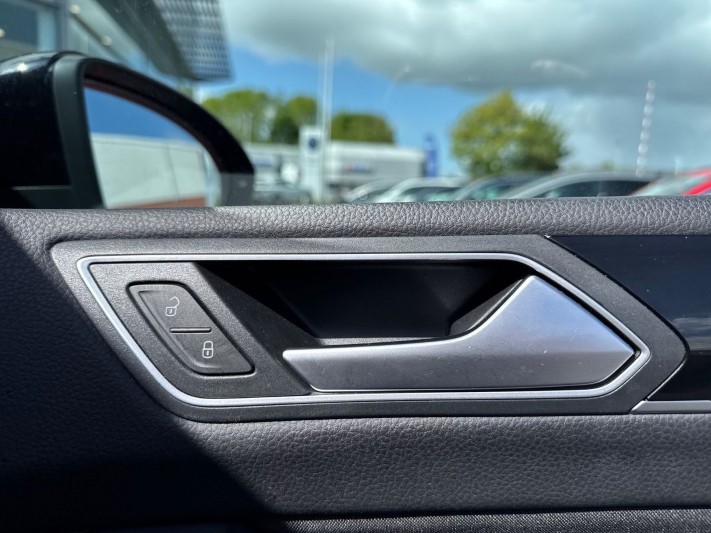 2021 (70) VOLKSWAGEN TOURAN 1.5 TSI EVO SEL 5dr DSG 5400431