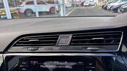 2021 (70) VOLKSWAGEN TOURAN 1.5 TSI EVO SEL 5dr DSG 5400403