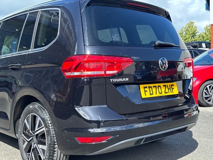 2021 (70) VOLKSWAGEN TOURAN 1.5 TSI EVO SEL 5dr DSG 5400418