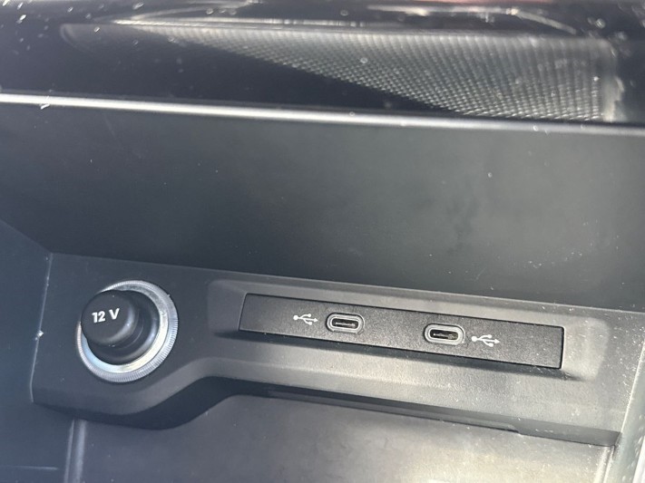 2021 (70) VOLKSWAGEN TOURAN 1.5 TSI EVO SEL 5dr DSG 5400435