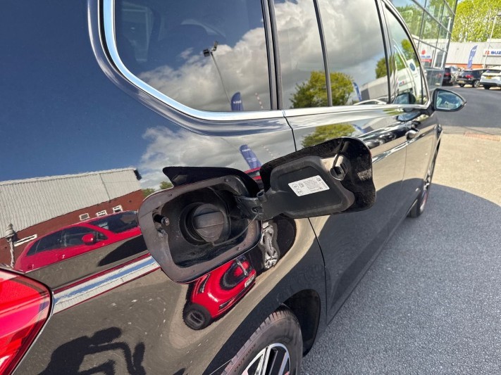 2021 (70) VOLKSWAGEN TOURAN 1.5 TSI EVO SEL 5dr DSG 5400424