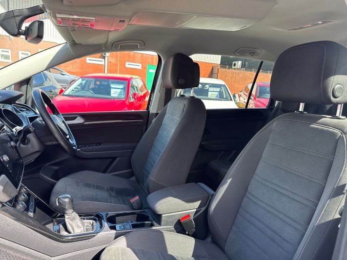 2021 (70) VOLKSWAGEN TOURAN 1.5 TSI EVO SEL 5dr DSG 5400407