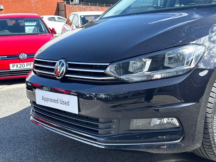 2021 (70) VOLKSWAGEN TOURAN 1.5 TSI EVO SEL 5dr DSG 5400416