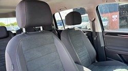2021 (70) VOLKSWAGEN TOURAN 1.5 TSI EVO SEL 5dr DSG 5400382