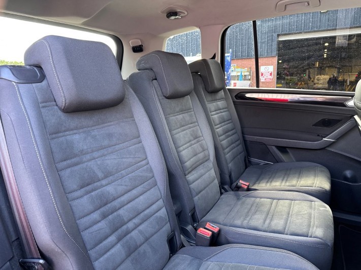 2021 (70) VOLKSWAGEN TOURAN 1.5 TSI EVO SEL 5dr DSG 5400406