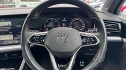 2021 (21) VOLKSWAGEN TOUAREG 3.0 V6 TDI 4Motion Black Edition 5dr Tip Auto 5419523