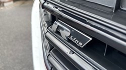 2021 (21) VOLKSWAGEN TOUAREG 3.0 V6 TDI 4Motion Black Edition 5dr Tip Auto 5419554