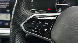 2021 (21) VOLKSWAGEN TOUAREG 3.0 V6 TDI 4Motion Black Edition 5dr Tip Auto 5419524