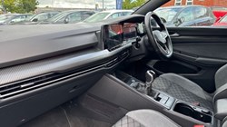 2022 (22) VOLKSWAGEN GOLF 1.5 TSI 150 R-Line 5dr 5408201