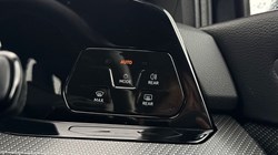 2022 (22) VOLKSWAGEN GOLF 1.5 TSI 150 R-Line 5dr 5408228