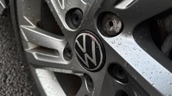 2022 (22) VOLKSWAGEN GOLF 1.5 TSI 150 R-Line 5dr 5408215