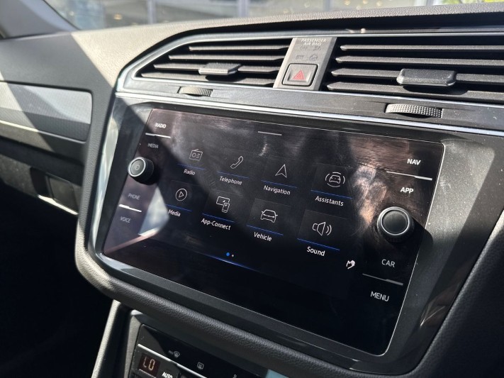 2022 (22) VOLKSWAGEN TIGUAN 1.5 TSI 150 Life 5dr DSG 5404269