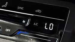 2022 (22) VOLKSWAGEN TIGUAN 1.5 TSI 150 Life 5dr DSG 5404275