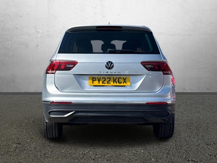 2022 (22) VOLKSWAGEN TIGUAN 1.5 TSI 150 Life 5dr DSG 5404251