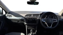 2022 (22) VOLKSWAGEN TIGUAN 1.5 TSI 150 Life 5dr DSG 5404254