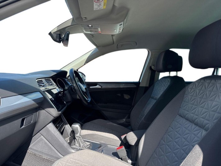 2022 (22) VOLKSWAGEN TIGUAN 1.5 TSI 150 Life 5dr DSG 5404248